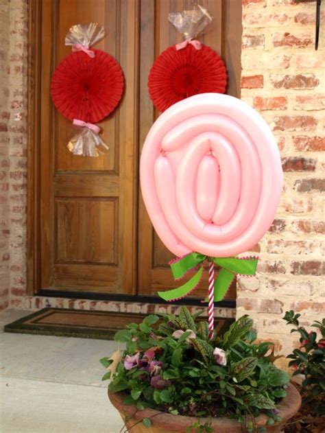 25 Creative Outdoor Valentine Décor Ideas Digsdigs