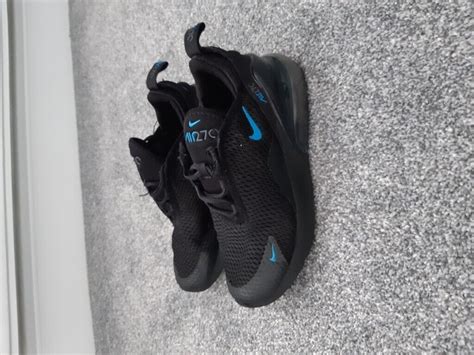 Nike Air 270 Kids Size 13 Trainers Black With Blue Nike Tick In
