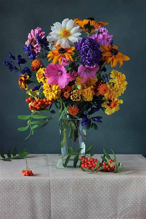Lastly, cut flowers will keep fresh longer if kept at cooler temperatures. How to Make Cut Flowers Last Longer in Vases | Gardener's Path