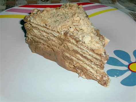 22+ best bild portugiesischer kuchen : Portugiesischer Kekskuchen mit Schokoladencrémefüllung ...