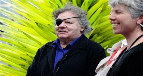 How Did Dale Chihuly Lose An Eye Check Out Dale Chihuly Eye Injury
