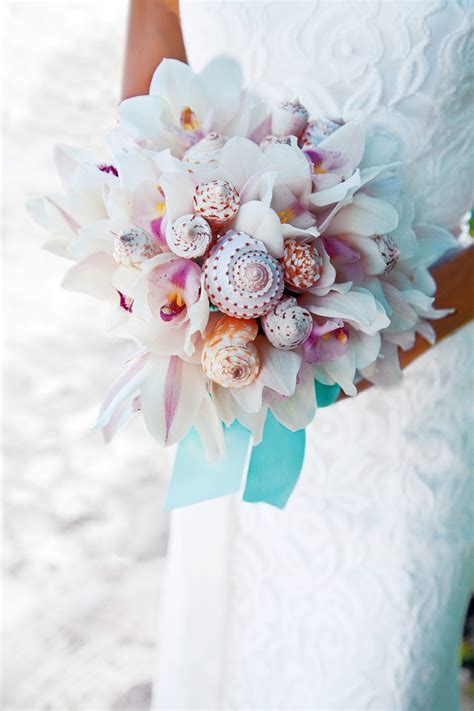 Here everything is up to you and the. Picture Of Stunning Beach Wedding Bouquets
