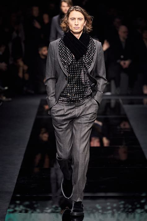 Giorgio Armani Fall 2020 Menswear Fashion Show Vogue Giorgio Armani