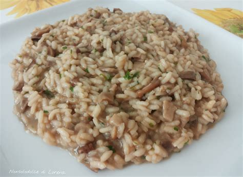 Come si prepara il risotto ai funghi? RISOTTO AI FUNGHI PORCINI SECCHI, primo piatto semplice e ...