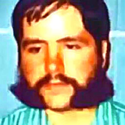 The Grave Digger: The Horrifying Story of Serial Killer Larry Hall