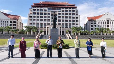 The university administration organizes a lot of interesting excursions for foreign students, the purpose of which is to get acquainted with the history and culture of china. Xiamen University Malaysia Master of Business ...