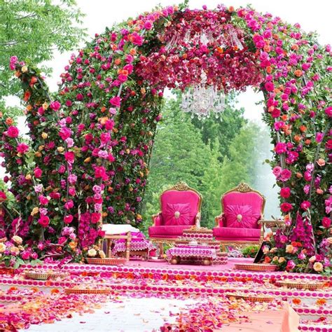 A Step By Step Guide To Planning Beautiful And Luxurious Indian Wedding