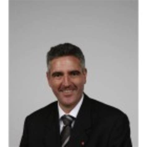 Das unternehmen verkauft seine verträge mit hilfe eigener vertreter, über große banken und versicherungen sowie über freie finanzvermittler. Jürgen Bihlmaier - Ausbilder BausparBank Vertrieb ...