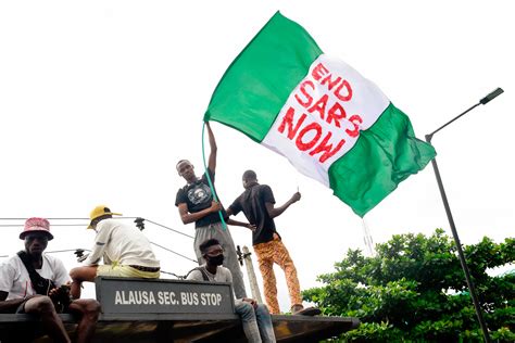 Get paid in a few minutes Chimamanda Ngozi Adichie: Nigeria Is Murdering Its ...