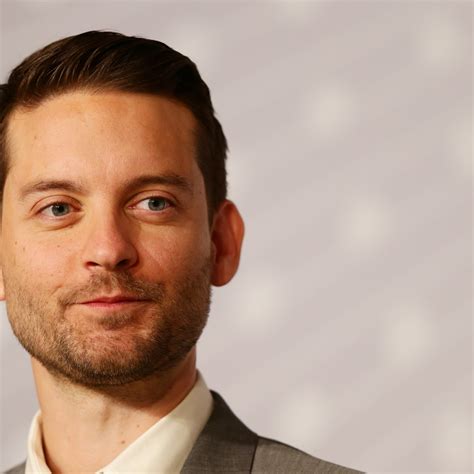 Wallpaper Tobey Maguire Actor Smile Face Portrait Close Up