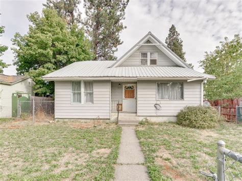 Cute as a button in the historic downtown garden district, this newly updated 2 bed, 1 bath home is only 5 blocks to downtown coeur d alene!. Coeur d'Alene Real Estate - Coeur d'Alene ID Homes For ...