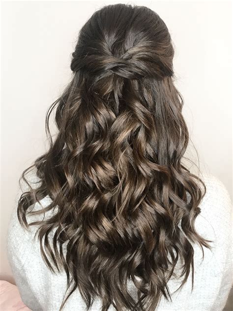 Hair Half Up Beach Waves Hairstyles6c