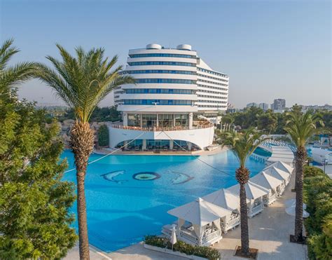 Titanic Beach Lara Have A Wave Pool My Xxx Hot Girl