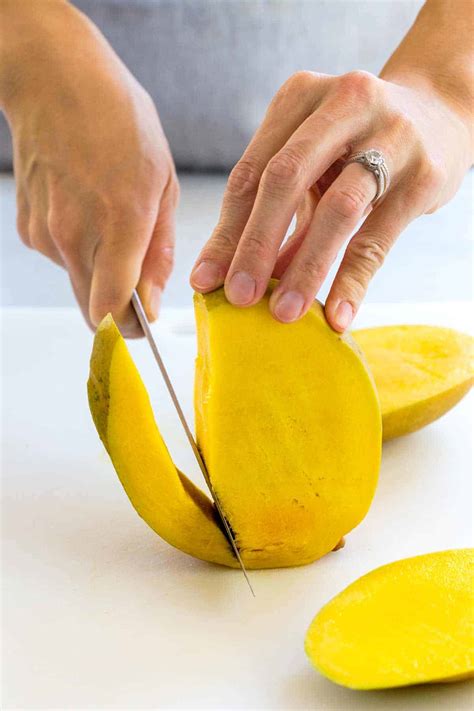 Best Way To Cut And Eat A Mango Gunther Fearch