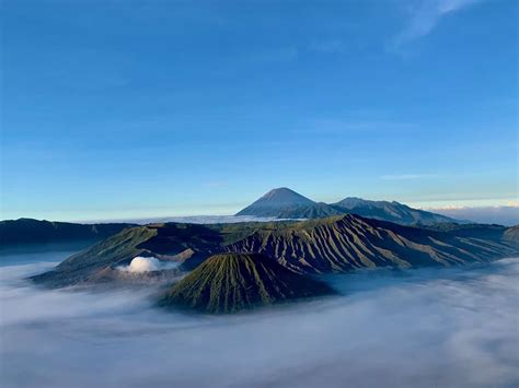 A Diy Overview To Hike Mount Bromo Sunrise Viewpoints And Itinerary