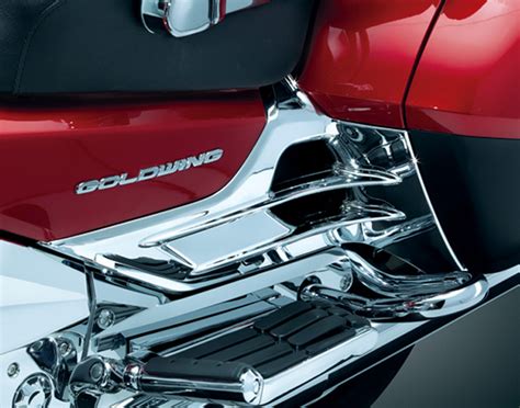 Headlight cover also includes rubber trim. Louvered Chrome Scuff Side Covers for GL1800 2nd Gen