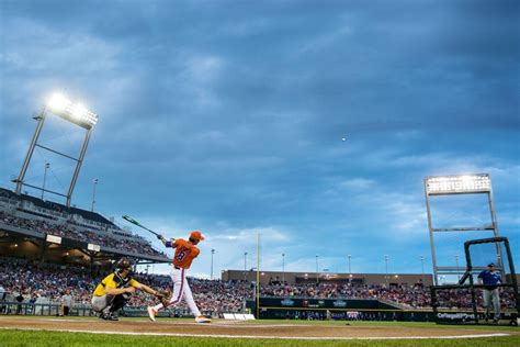College Home Run Derby Omaha World Herald Fireworks Show Draw More
