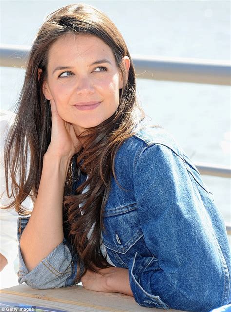 Katie Holmes Is The Image Of Her Dawsons Creek Character Joey In Denim