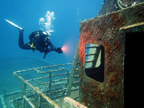 5 Phenomenal Diving Adventures to Experience as a PADI Open Water Diver