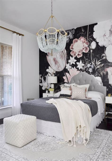 45 Beautiful Bedroom Wallpaper Decorating Ideas For Your Dream Room Decoredo