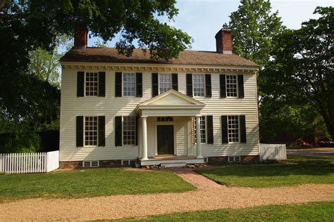 Discovering Williamsburg Day 1 (just a small sample) | Colonial house