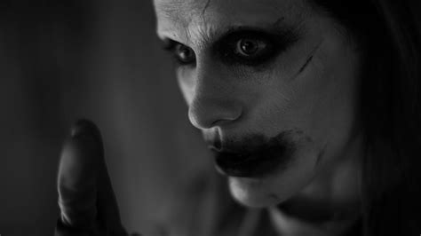 Jared Letos Joker Actually Says “we Live In A Society” In Zack Snyder