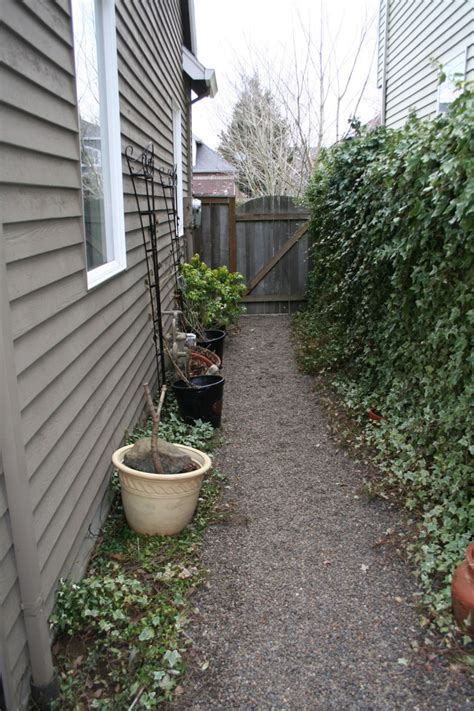 Before Garage Side Yard With Pea Gravel Traditional Landscape