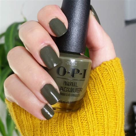 Green Nail Polish For Fall Opi Suzy The First Lady Of Nails