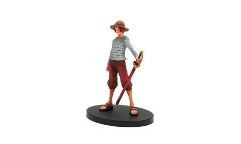 Shanks will come out of the shadows and show his true face, the one he has been hiding for so much time. One Piece - Shanks Figure - The Grandline Men - Vol.0 - Anime