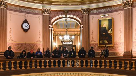 Commission Votes To Ban Open Carry Inside Michigan Capitol Building