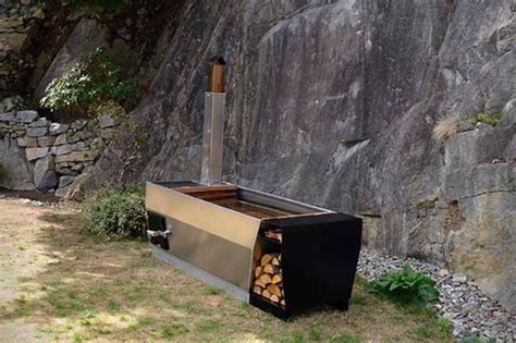 A cedar sunoko or removable slatted wooden floor surrounds the tub. Outdoor Wood Fired Soaking Hot Tub | Home Design, Garden ...