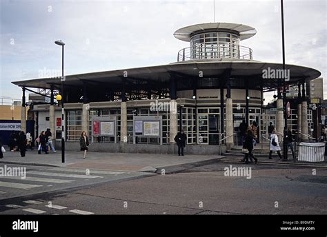 Woolwich Arsenal Station Hi Res Stock Photography And Images Alamy