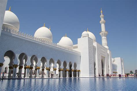 Sheikh Zayed Grand Mosque Abu Dhabi The Grand Palace Of Worship