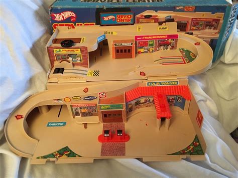 vintage 1979 mattel hot wheels service center and garage sto n go playset w box 1903187320