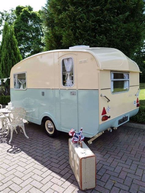 Best 1315 Vintage Campers And Modern Camp Trailers Images On Pinterest