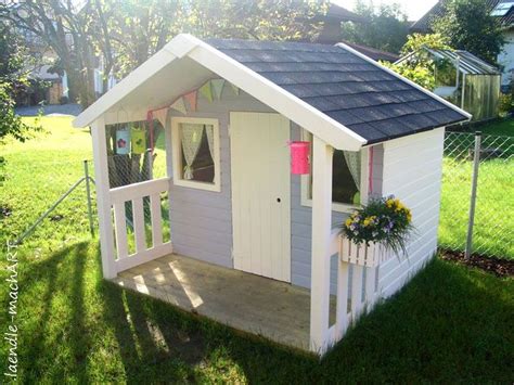 Das kann man pauschal natürlich nicht würde man ein bausatzhaus komplett von selbst ausgewählten firmen errichten lassen, liegt man in. Gartenhaus, Spielhaus, Kinderspielhaus, Kindergartenhaus ...
