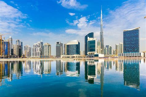 Dubai je druhým největším emirátem a zároveň obchodním a turistickým centrem středního východu. Dubaj - Dovolená 2019 - CK FISCHER
