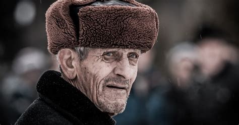 Why Poverty In Russia Could Strengthen The Kremlin’s Grip On Power Fairplanet