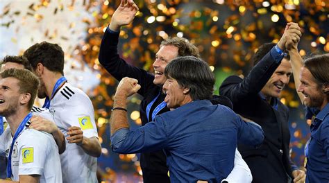 Joachim „jogi löw (* 3. Löw: "Etwas Historisches und Einmaliges" :: DFB ...
