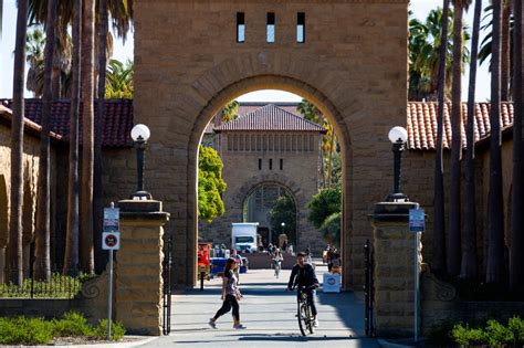 Stanford Announces Reopening Plans For Undergraduates