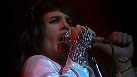 Queen Medley Live At The Rainbow Theater November 1974 Youtube