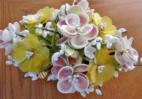 Vintage Folk Art Seashell Flowerfloral Large Arrangement Vgc Shell