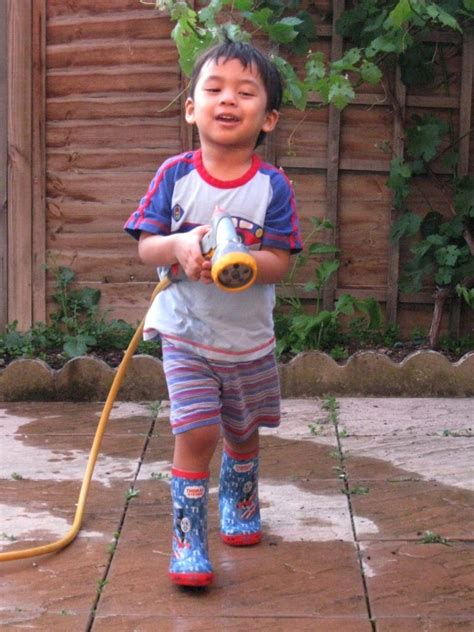 Beratus pisang nangka yang ditanam pada bulan 12 tahun 2020 kini sudah… -: Berbudi Pada Tanah.