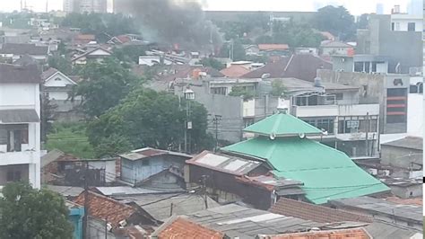 Sebelum ini, ia dikenal sebagai layanan kereta api borneo utara. Laju Kereta api Jakarta rangkas bitung terhambat didaerah ...