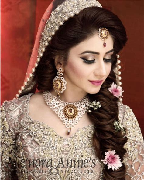 Engagement Bride Hair And Jewelry Inspo Pakistani Bridal Makeup