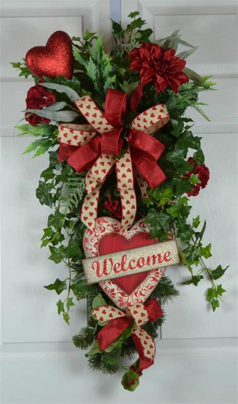 The colours all worked exceptionally well together. Valentines Day Wreath Valentines Wreath for Front Door