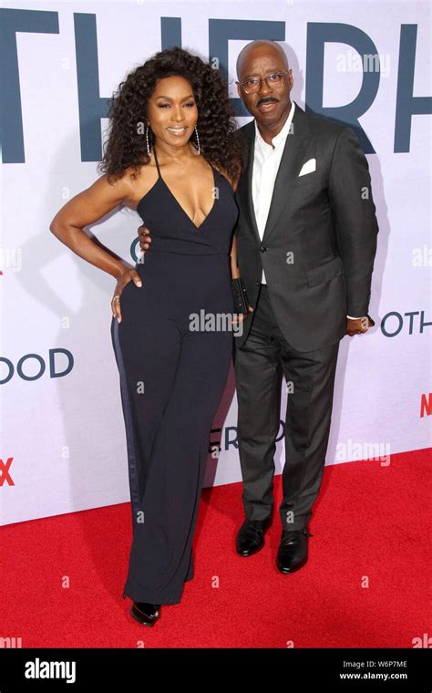 Angela Bassett And Courtney B Vance At The Los Angeles Special Screening Of Netflix S
