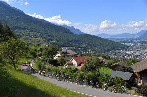 The complete tour de france schedule can be found below. Critérium du Dauphiné 2021 route: Three mountain stages ...
