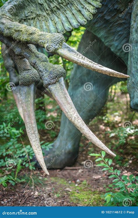 Claws Of A Therizinosaurus Scythe Lizard Royalty Free Stock Photography