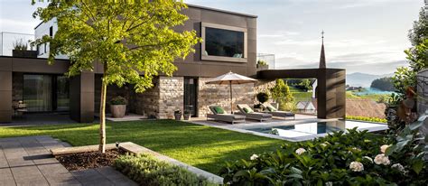 In many cultures the garden is central to their beliefs. Wohnliche Gartengestaltung: Modern und natürlich - PARC'S